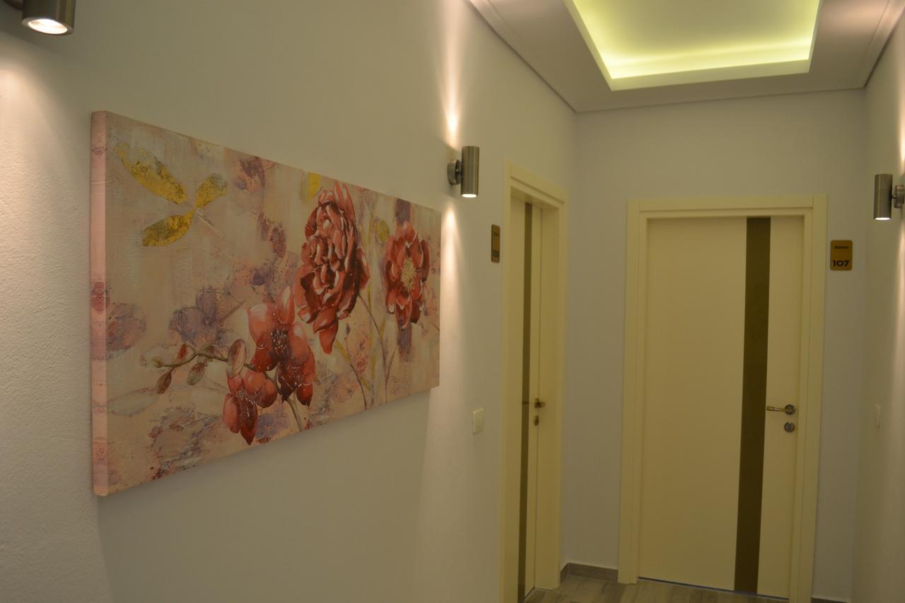 Cava Boutique Sarande